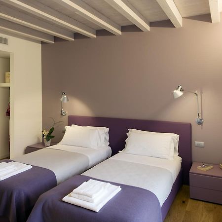 Manzoni 124 Bed&Relax Bed & Breakfast Esine Exterior foto