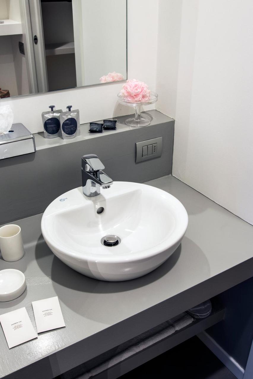 Manzoni 124 Bed&Relax Bed & Breakfast Esine Exterior foto