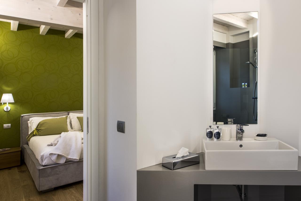 Manzoni 124 Bed&Relax Bed & Breakfast Esine Exterior foto