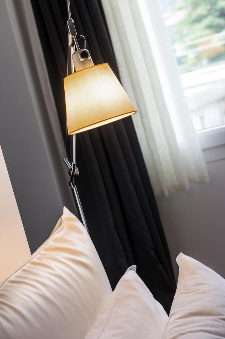 Manzoni 124 Bed&Relax Bed & Breakfast Esine Exterior foto