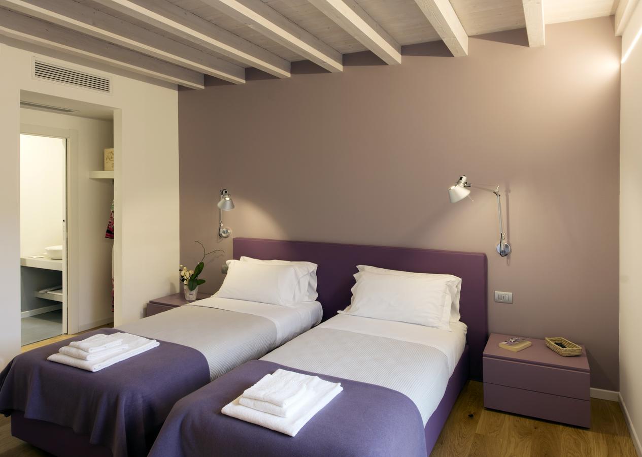 Manzoni 124 Bed&Relax Bed & Breakfast Esine Exterior foto